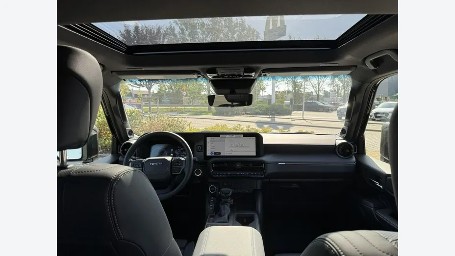 TOYOTA Land Cruiser -