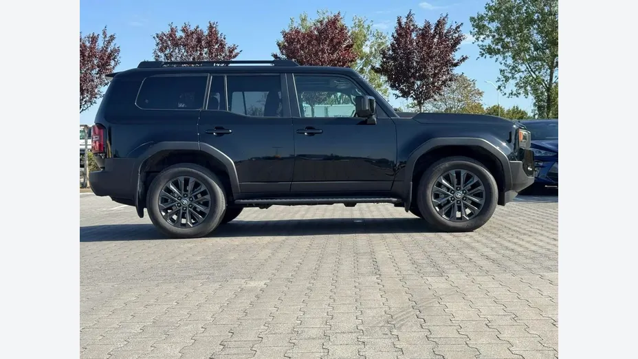TOYOTA Land Cruiser -