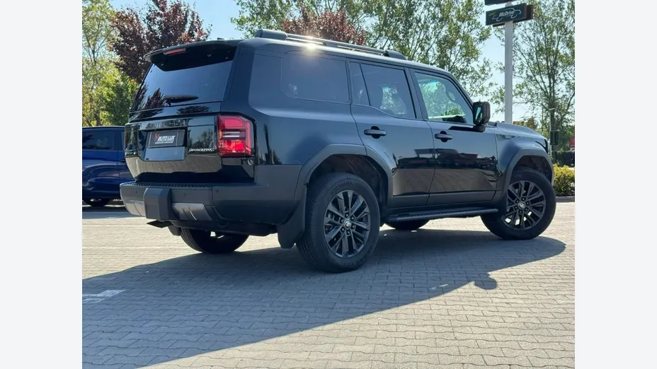 TOYOTA Land Cruiser -
