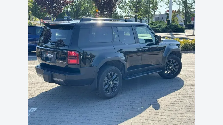 TOYOTA Land Cruiser -