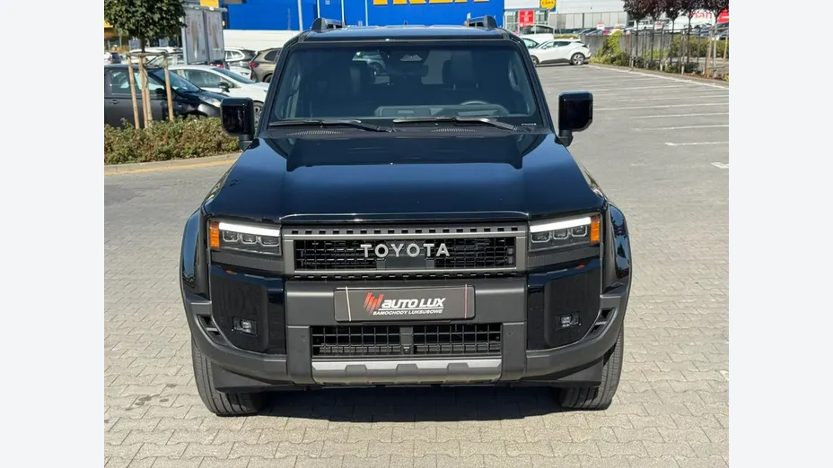 TOYOTA Land Cruiser -
