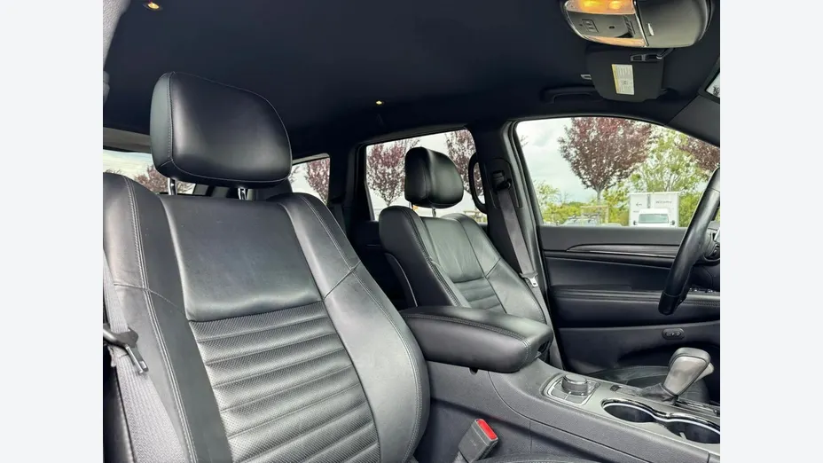 JEEP Grand Cherokee -