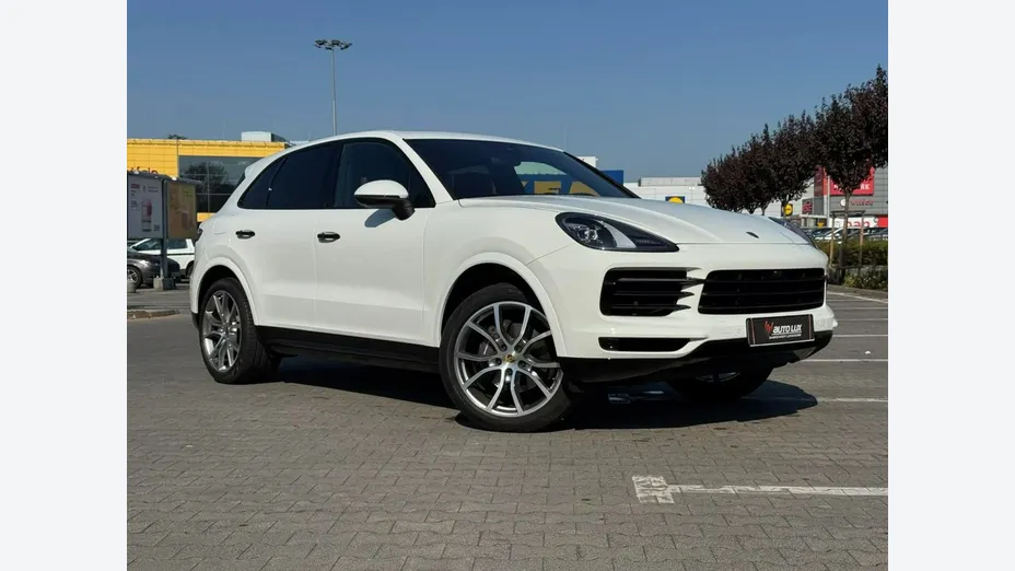 PORSCHE Cayenne -