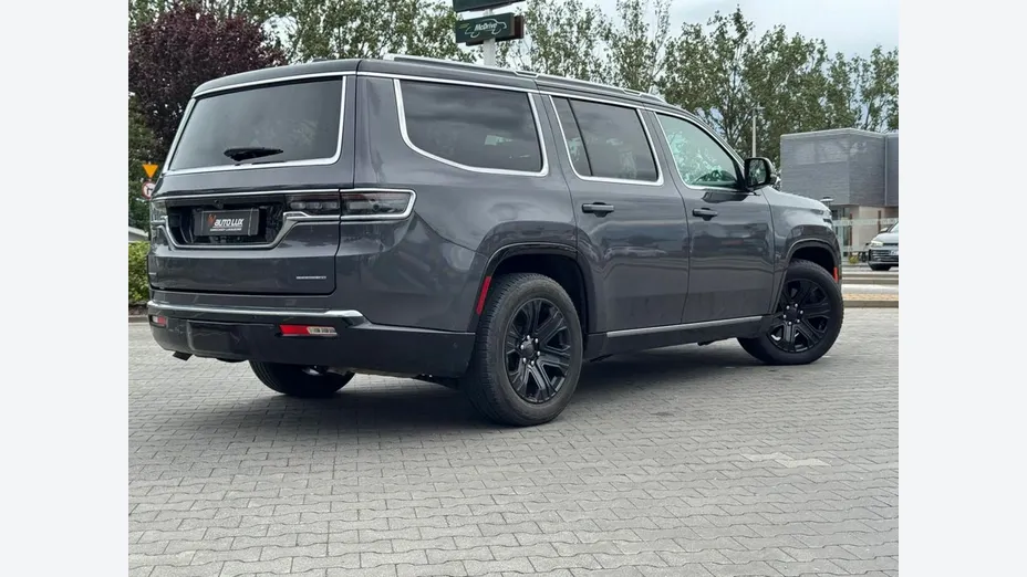 JEEP Grand Wagoneer -