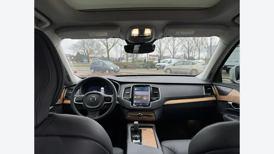 VOLVO XC90 -