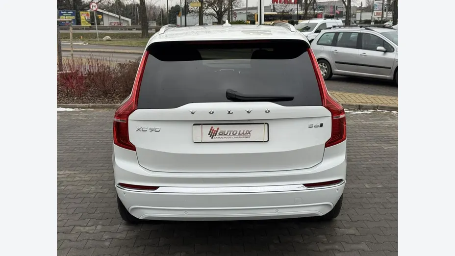 VOLVO XC90 -