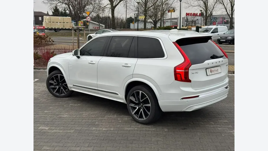VOLVO XC90 -