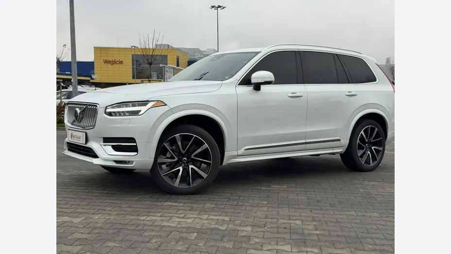 VOLVO XC90 -