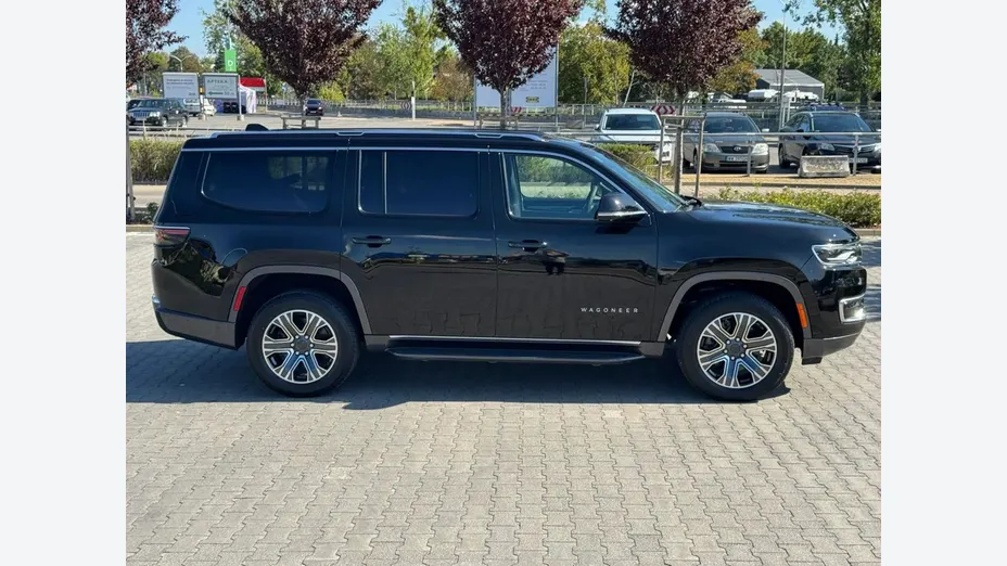 JEEP Wagoneer -