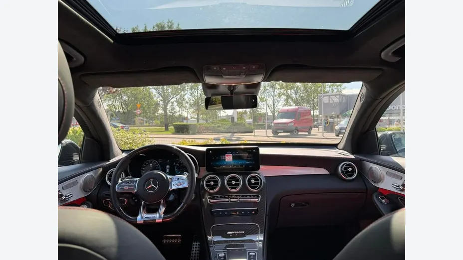 MERCEDES-BENZ GLC -