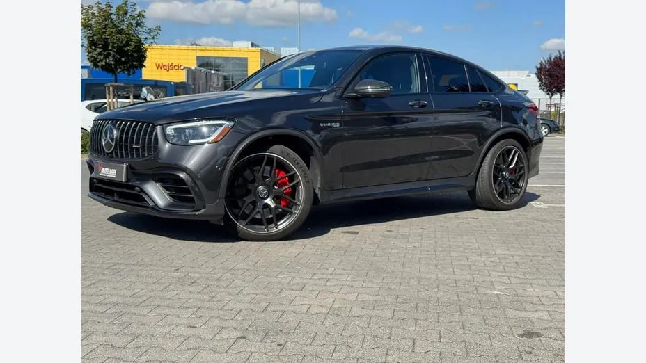 MERCEDES-BENZ GLC -