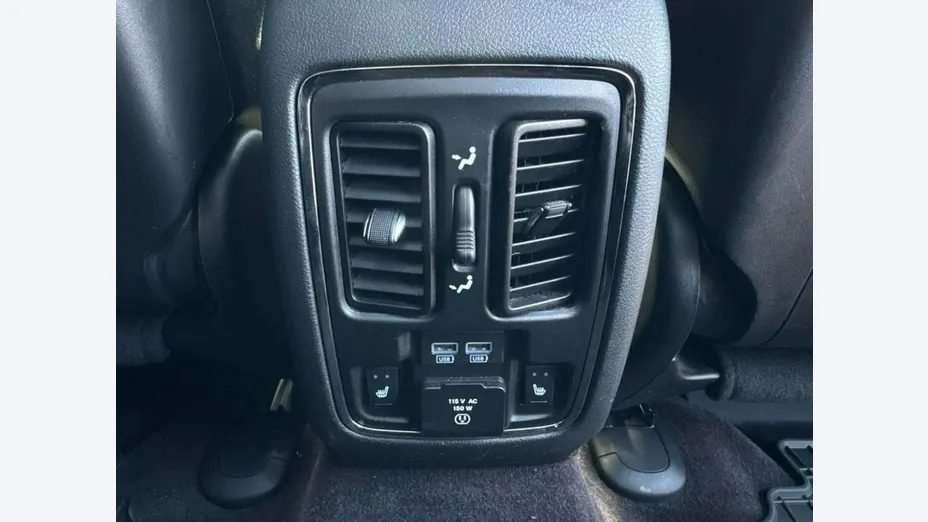 JEEP Grand Cherokee -
