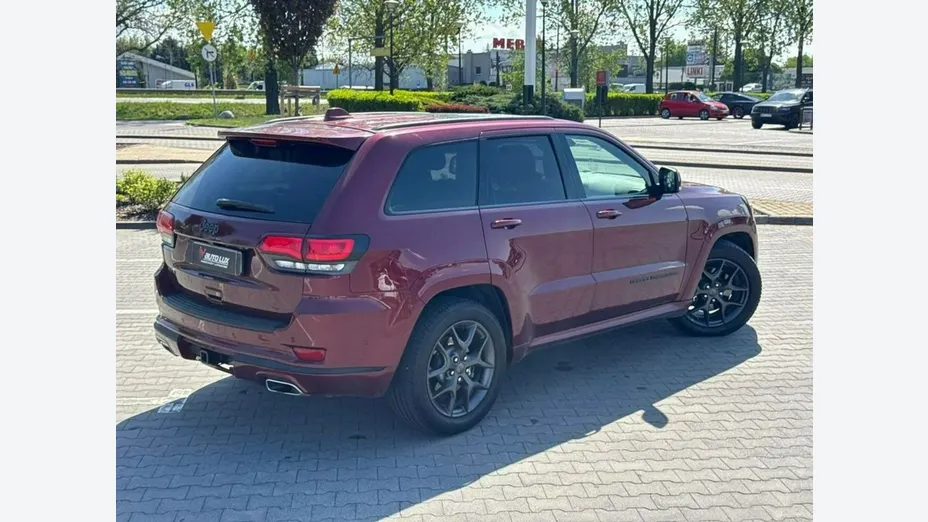 JEEP Grand Cherokee -