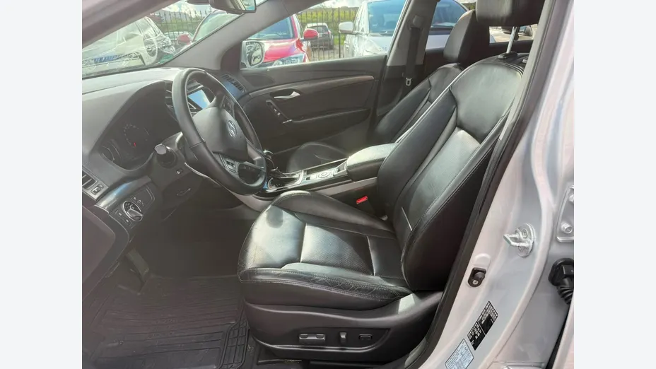 HYUNDAI i40 -