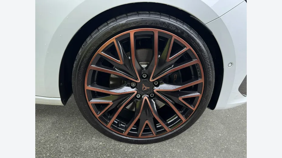 CUPRA Leon Sportstourer -