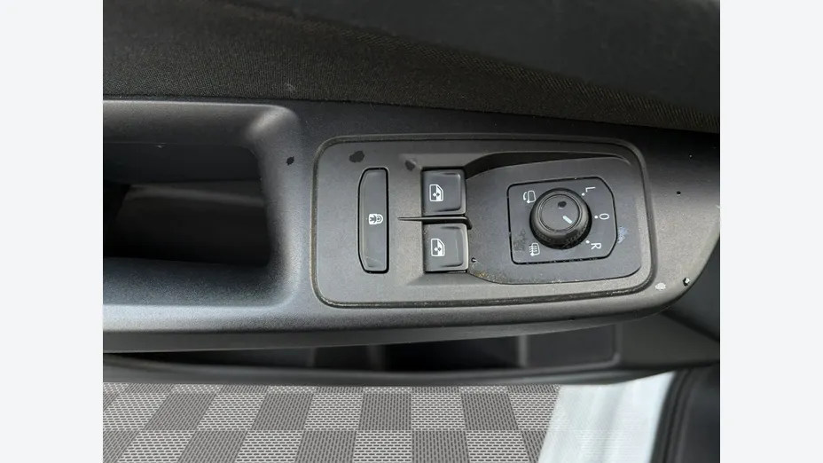 FORD Tourneo Connect -