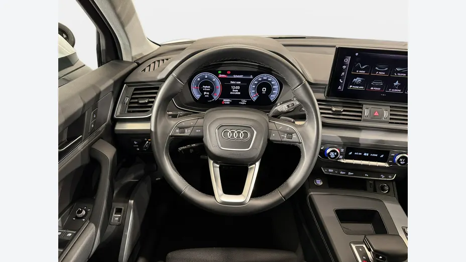 AUDI Q5 -