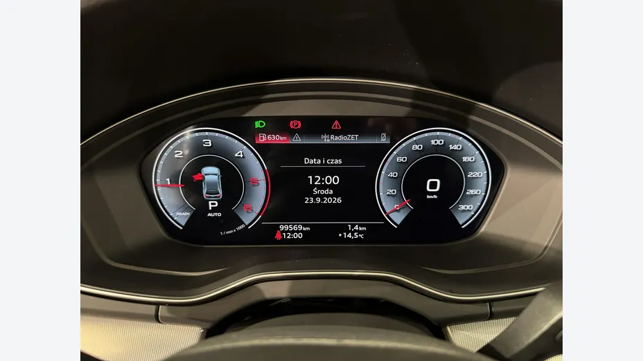 AUDI Q5 -