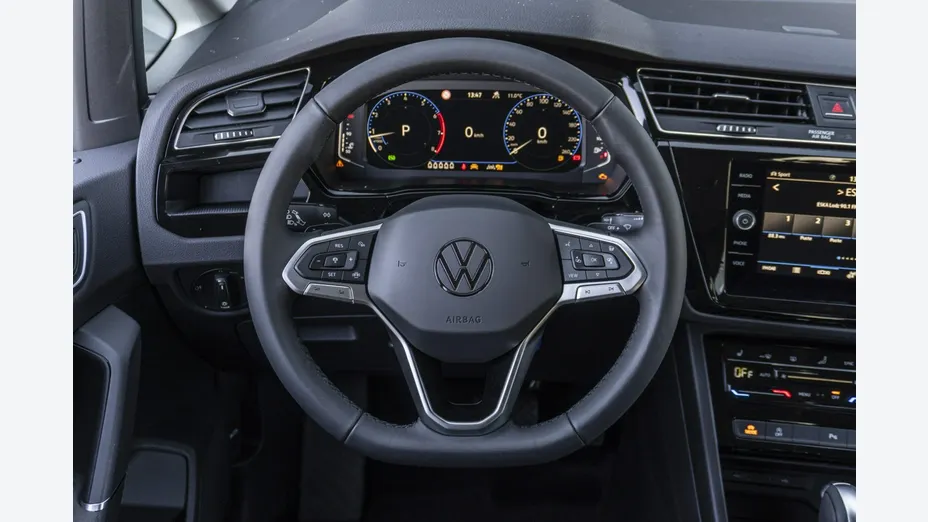VOLKSWAGEN Touran -