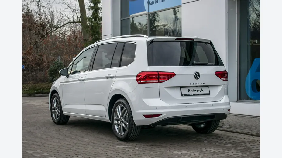 VOLKSWAGEN Touran -