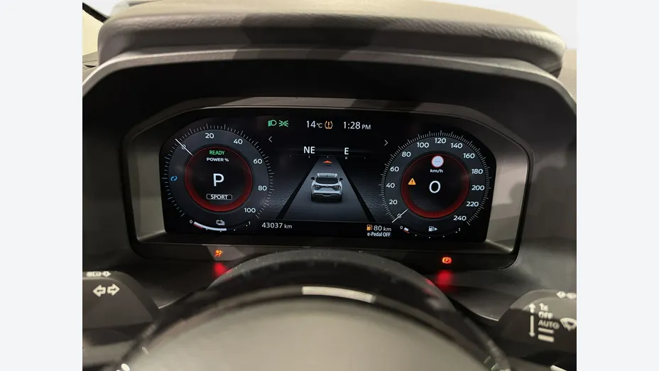 NISSAN Qashqai -
