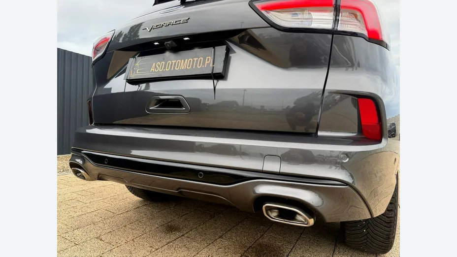 FORD Kuga -