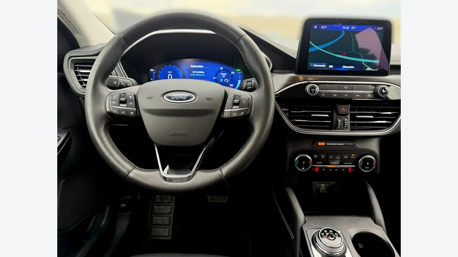 FORD Kuga -