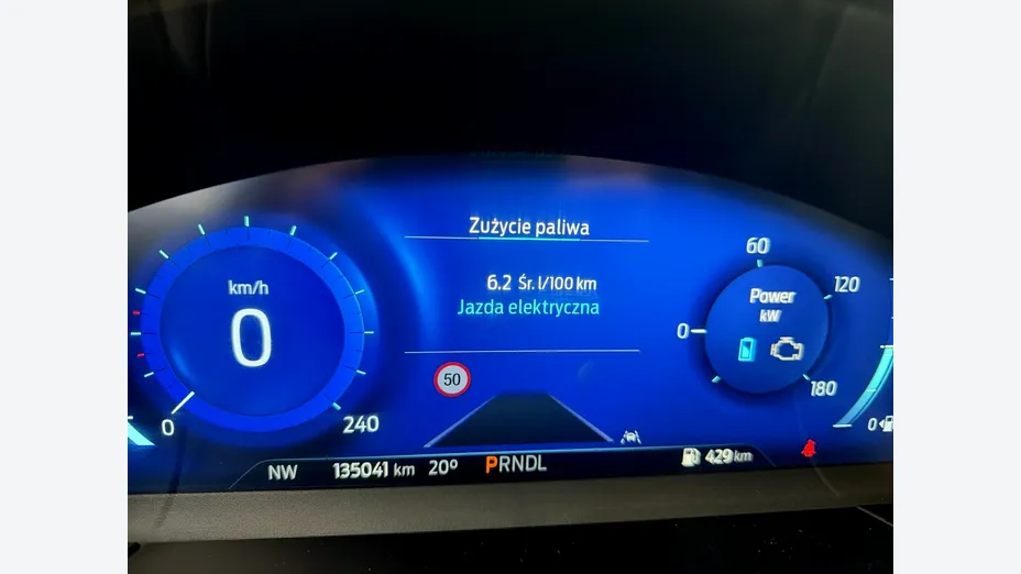 FORD Kuga -