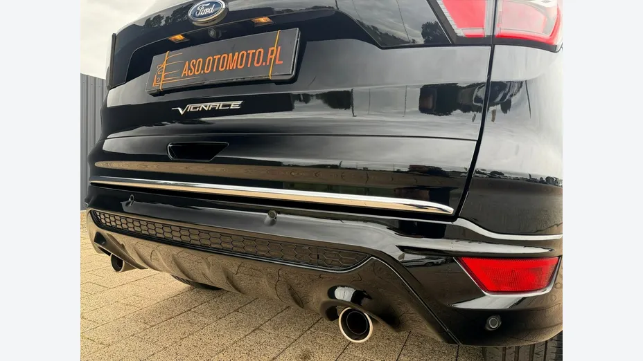 FORD Kuga -