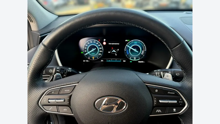 HYUNDAI Santa Fe -
