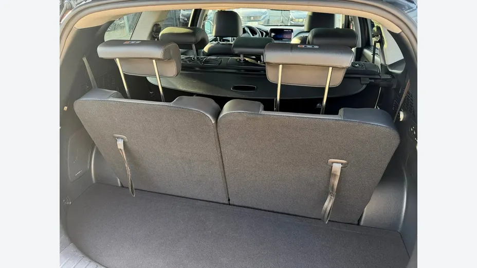 HYUNDAI Santa Fe -