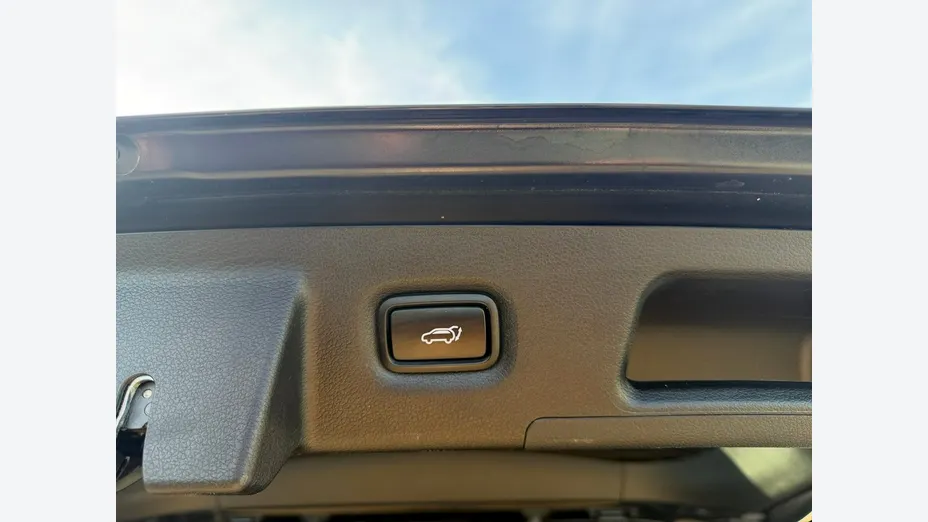 HYUNDAI Santa Fe -