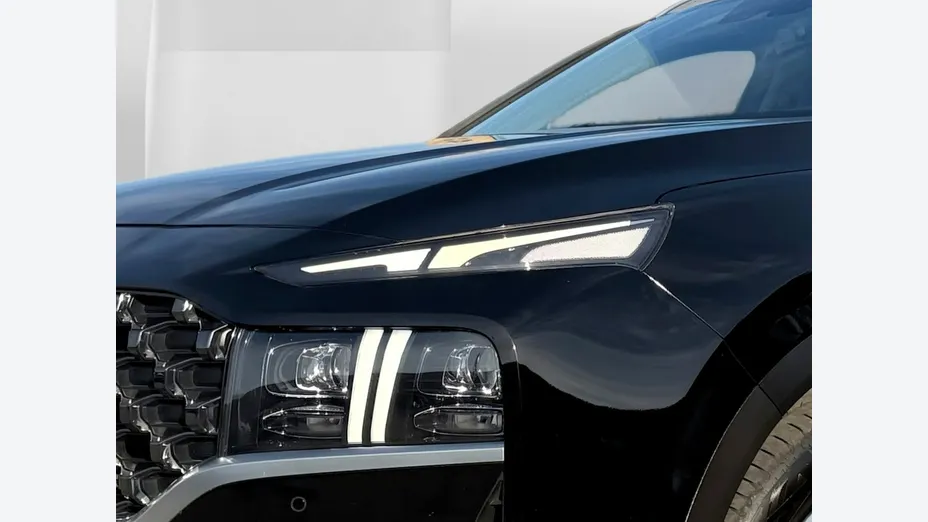 HYUNDAI Santa Fe -