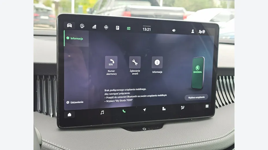 SKODA Superb -