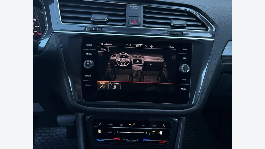 VOLKSWAGEN Tiguan Allspace -