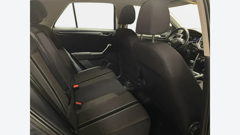 VOLKSWAGEN T-ROC -