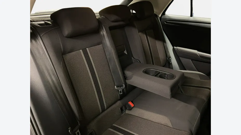 VOLKSWAGEN T-ROC -