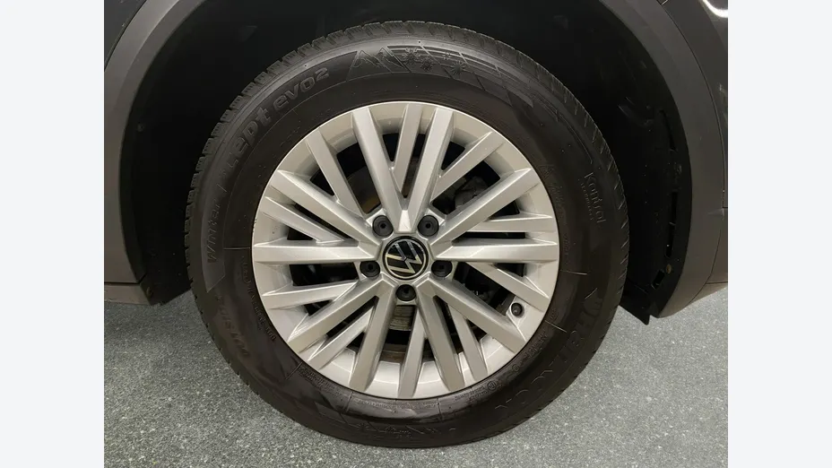 VOLKSWAGEN T-ROC -
