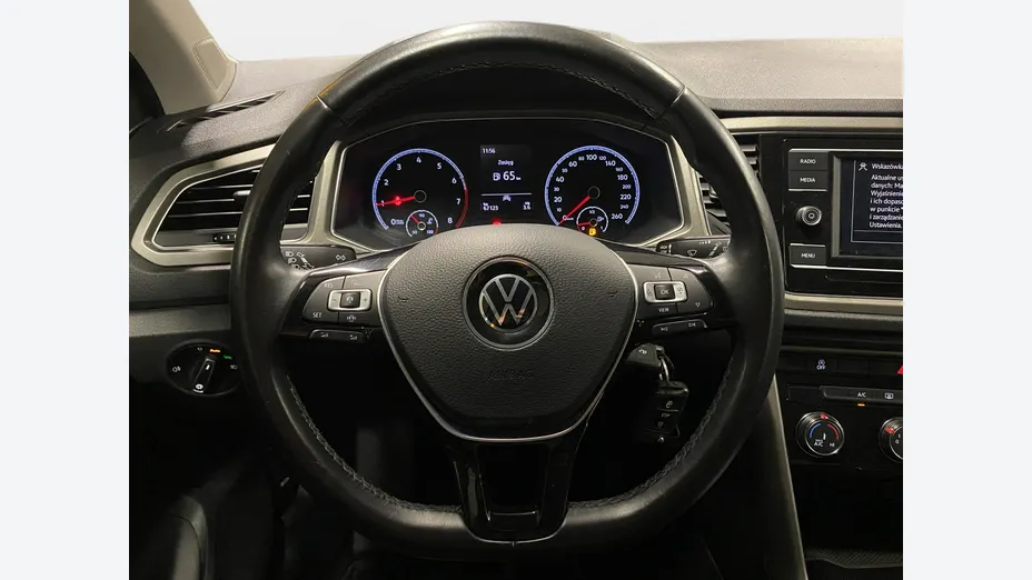 VOLKSWAGEN T-ROC -