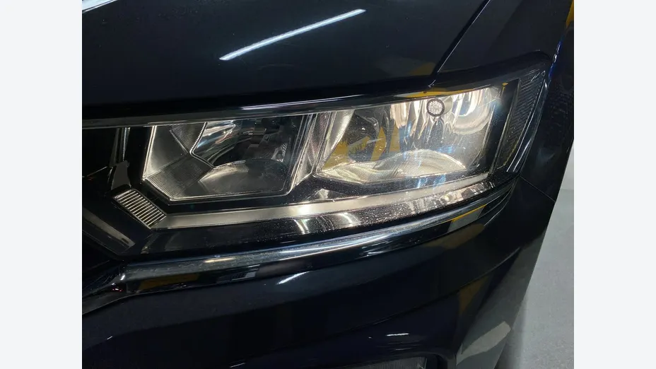 VOLKSWAGEN T-ROC -