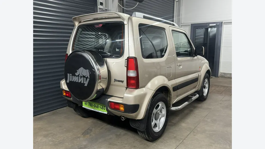 SUZUKI Jimny -