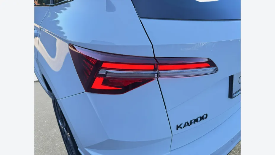 SKODA Karoq -