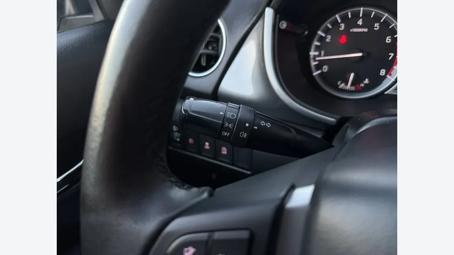 SUZUKI Vitara -
