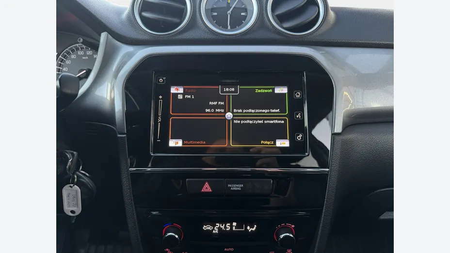 SUZUKI Vitara -