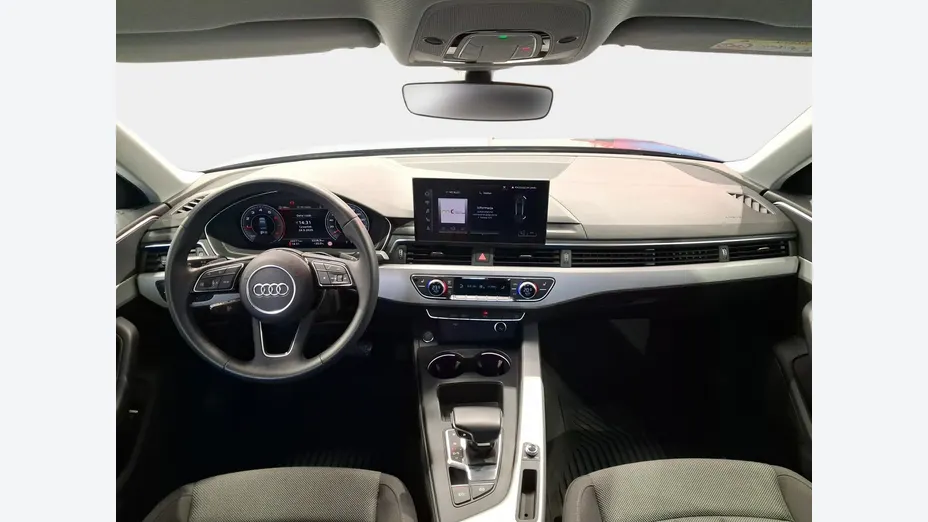 AUDI A4 -