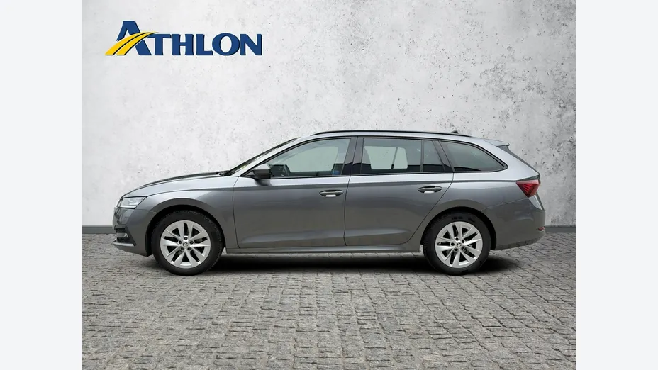 SKODA Octavia -