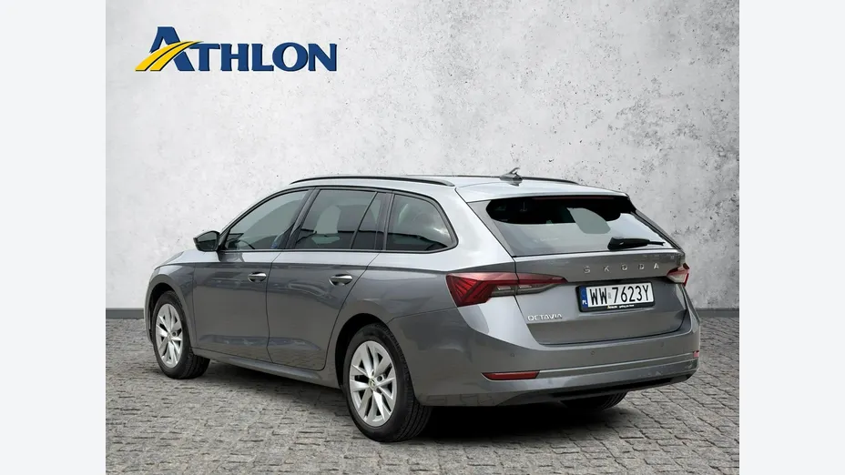 SKODA Octavia -