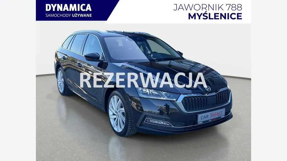 SKODA Octavia -