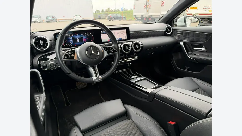 MERCEDES-BENZ A Klasa -
