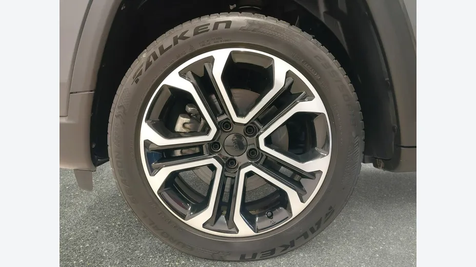 JEEP Compass -